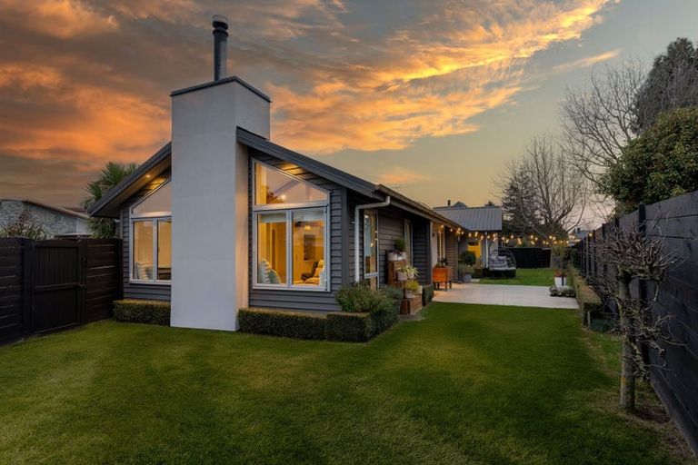 Photo of property in 4 Farquhar Place, Methven, 7730