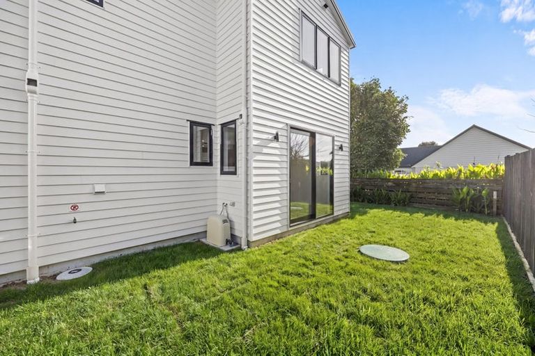 Photo of property in 370e Main Road, Huapai, Kumeu, 0810