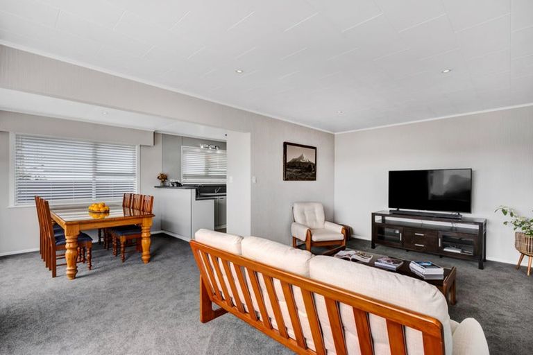 Photo of property in 34 Murray Street, Bell Block, New Plymouth, 4312