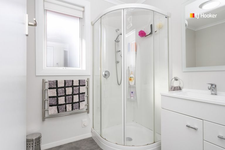 Photo of property in 9 Colquhoun Street, Glenross, Dunedin, 9011