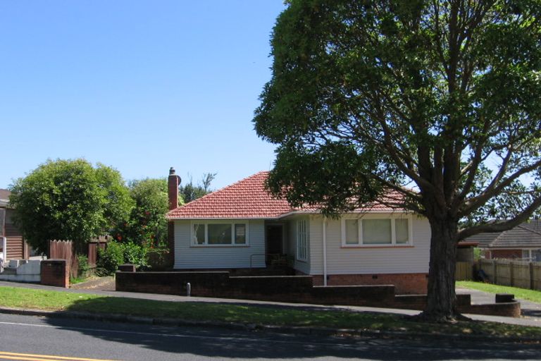 Photo of property in 16 Terry Street, Blockhouse Bay, Auckland, 0600