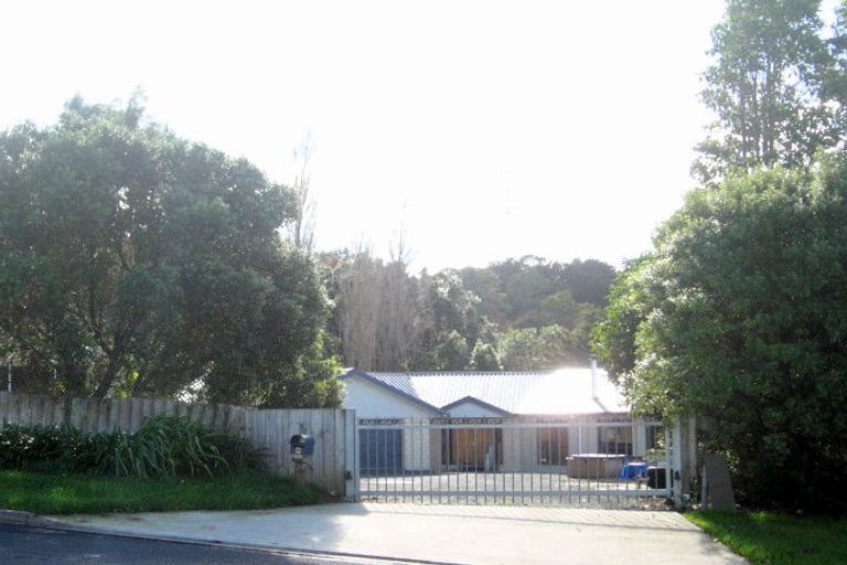 Photo of property in 32 Stratford Road, Manurewa, Auckland, 2105