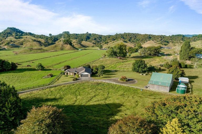 Photo of property in 763 White Pine Bush Road, White Pine Bush, Whakatane, 3191