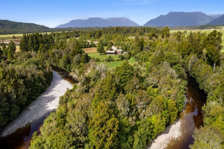 Photo of property in 1190 Old Christchurch Road, Awatuna, Hokitika, 7882