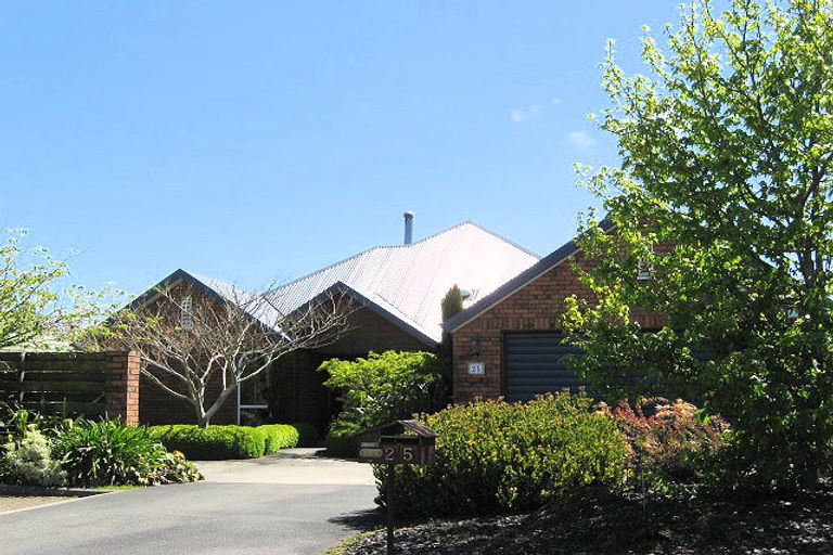 Photo of property in 25 Hamel Lane, Kaiapoi, 7630