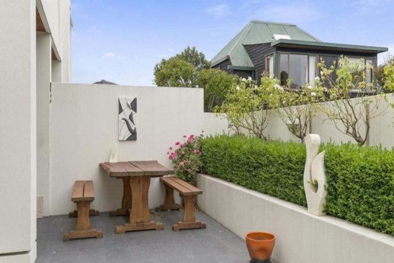 Photo of property in 6 Cheltenham Street, Merivale, Christchurch, 8014