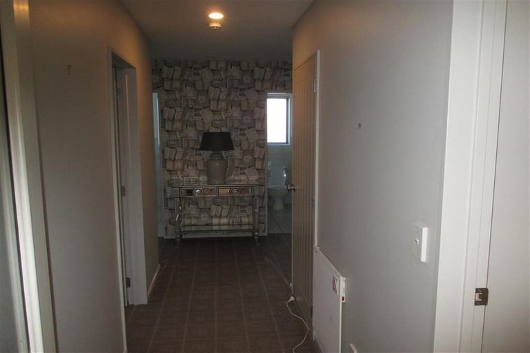 Photo of property in 14 Hideaway Gate, Parklands, Christchurch, 8083