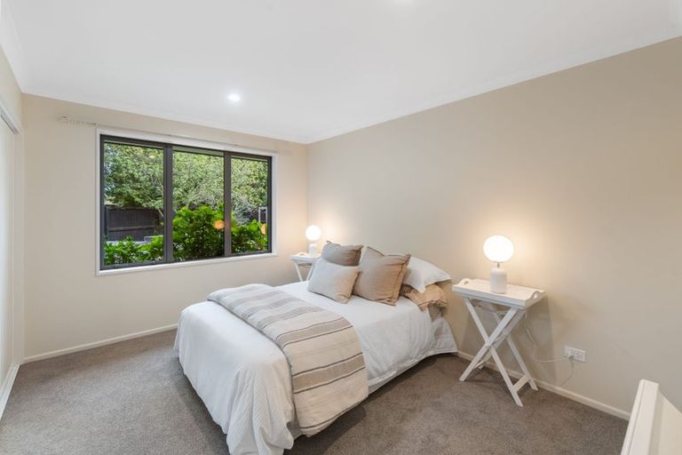 Photo of property in 100 Mcmahon Drive, Aidanfield, Christchurch, 8025