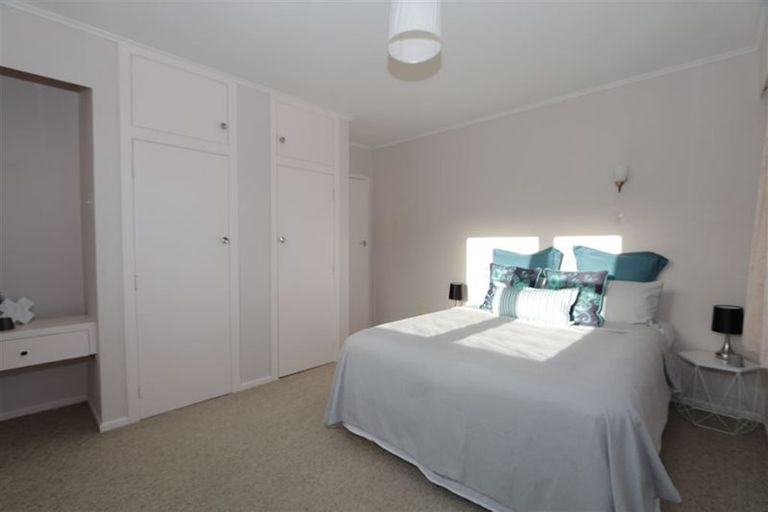 Photo of property in 16 Awarua Street, Ngaio, Wellington, 6035