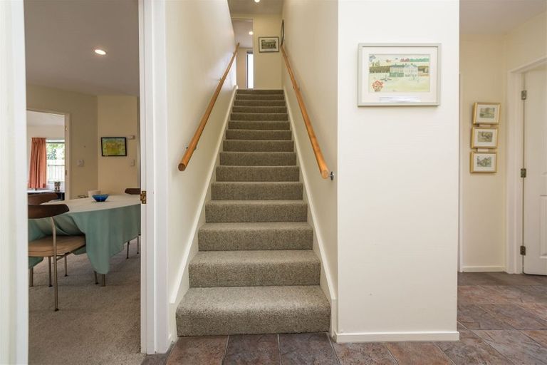 Photo of property in 32a Colombo Street, Cashmere, Christchurch, 8022