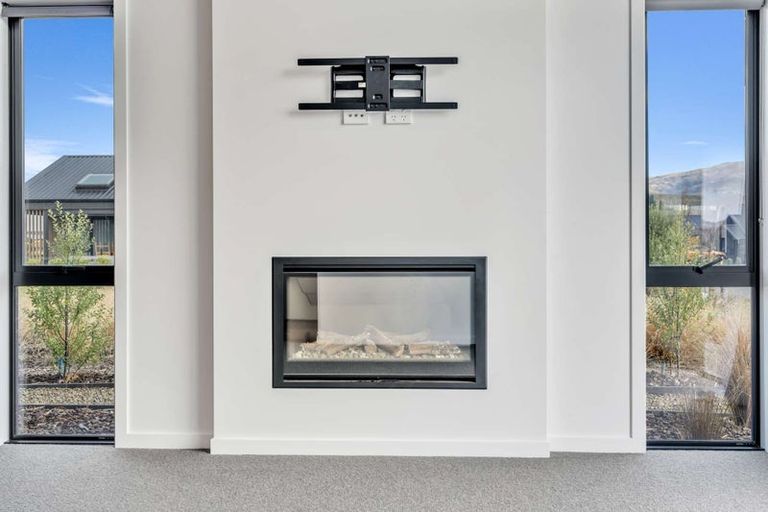 Photo of property in 24 Bragato Way, Cromwell, 9310