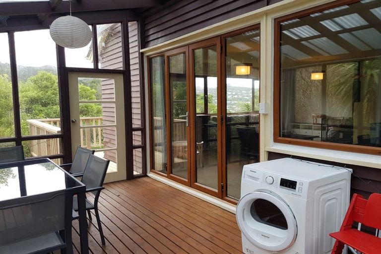 Photo of property in 55 Makara Road, Karori, Wellington, 6012