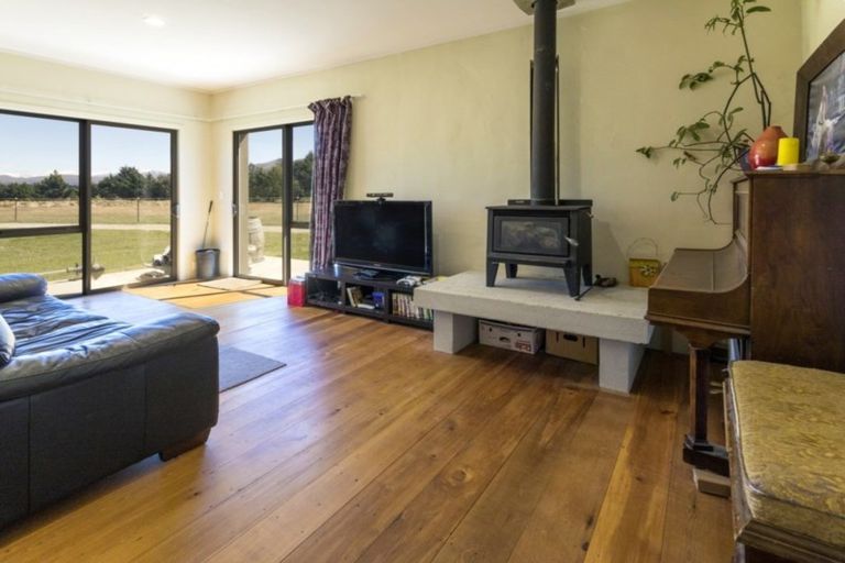 Photo of property in 29 Paterson Drive, Hawea Flat, Wanaka, 9382