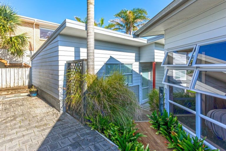 Photo of property in 2 Norfolk Place, Tairua, 3508
