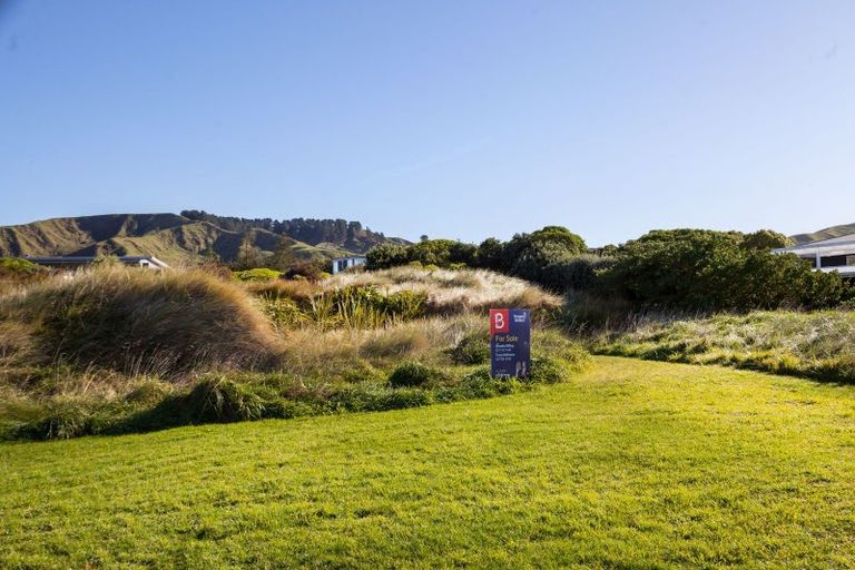 Photo of property in 8 Beach Road, Flat Point, Masterton, 5883