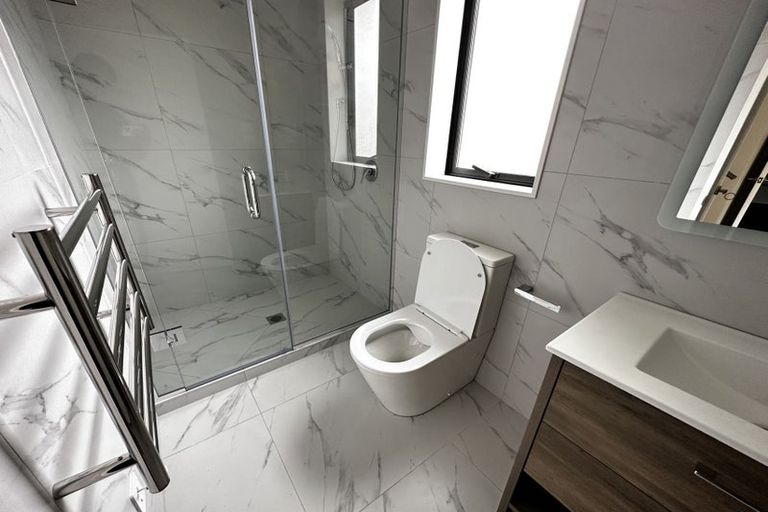 Photo of property in 34a Maraeariki Avenue, Orewa, 0931