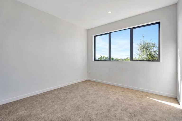 Photo of property in 7/24 Tomo Street, New Lynn, Auckland, 0600