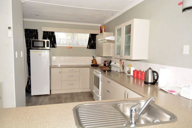 Photo of property in 272 Foyle Street, Bluff, 9814