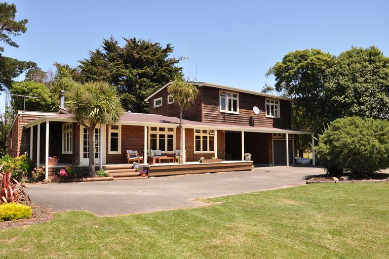 Photo of property in 308 Hewitts Road, Linton, Palmerston North, 4472