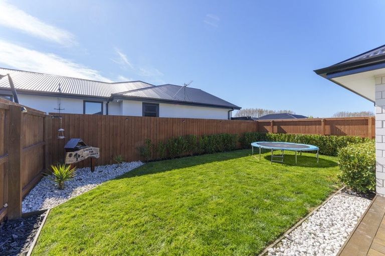 Photo of property in 30 Mcquillan Avenue, Woodend, 7610