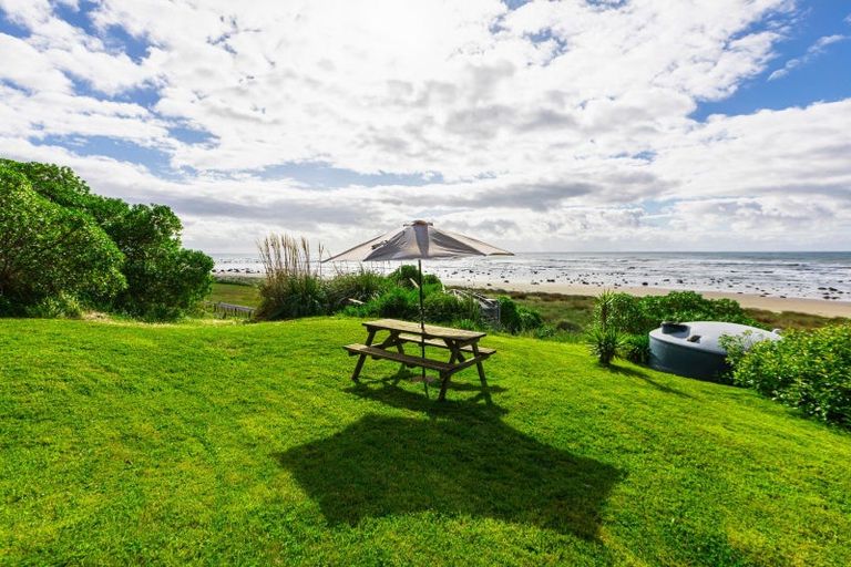 Photo of property in 167 Williams Road, Kairakau, Elsthorpe, 4295