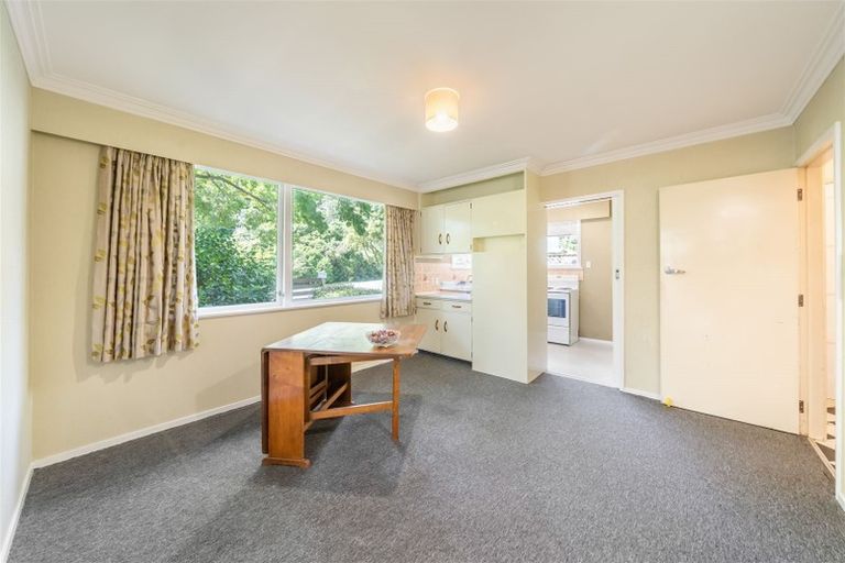 Photo of property in 96 Pinehaven Road, Pinehaven, Upper Hutt, 5019