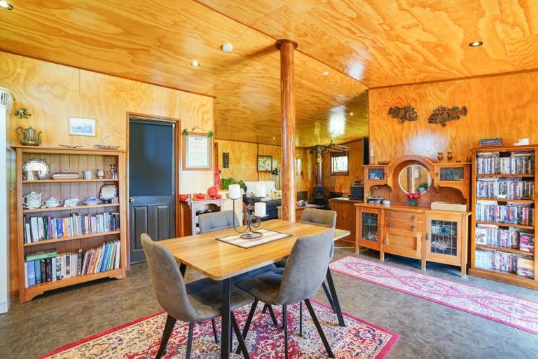 Photo of property in 367 Oreti Road, Otatara, Invercargill, 9879