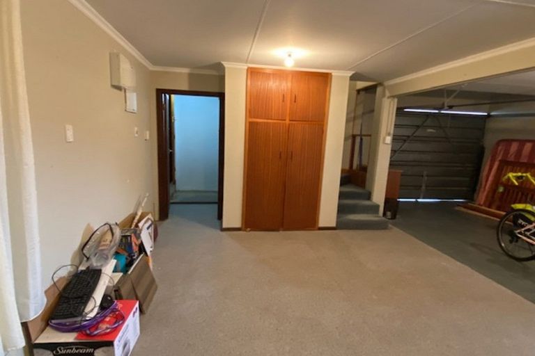 Photo of property in 12 Oakleigh Crescent, Oamaru North, Oamaru, 9400