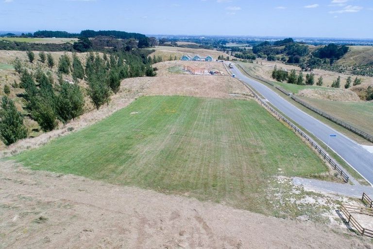 Photo of property in 187 Kingsdale Park Drive, Aokautere, 4471