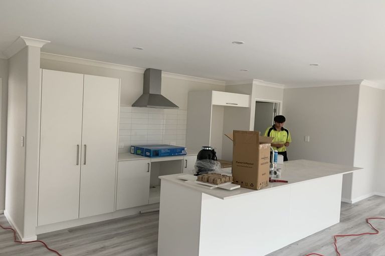 Photo of property in 19 Lakeside Terrace, Omokoroa, 3114