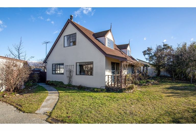 Photo of property in 8 Dawson Place, Alexandra, 9320