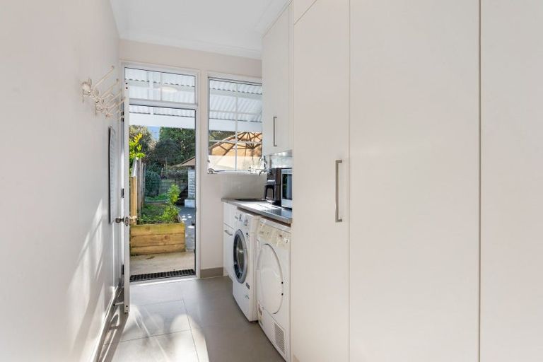 Photo of property in 5 Lancewood Place, Otamatea, Whanganui, 4500