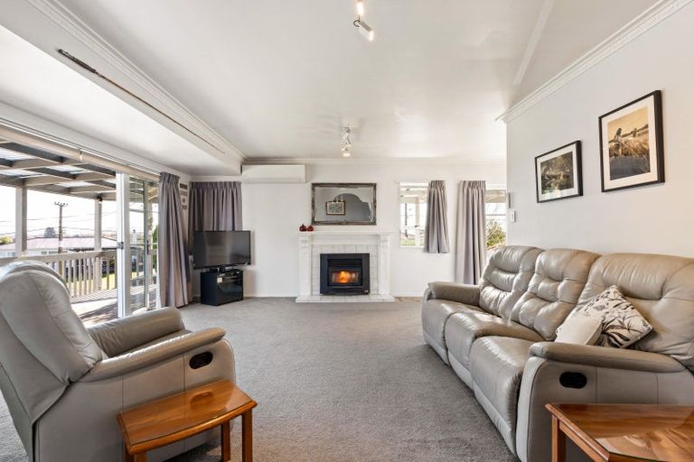 Photo of property in 25 Given Street, Havelock North, 4130