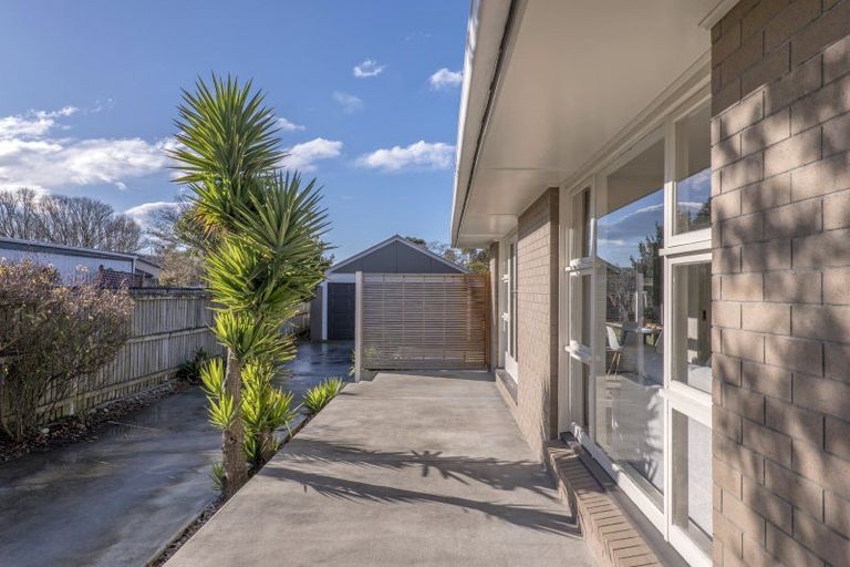 Photo of property in 318 Cranford Street, St Albans, Christchurch, 8052