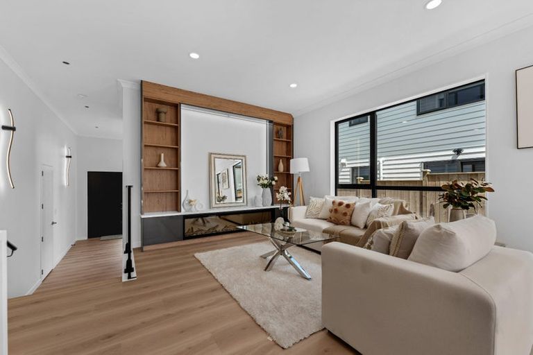 Photo of property in 138 Mcquoids Road, Flat Bush, Auckland, 2019