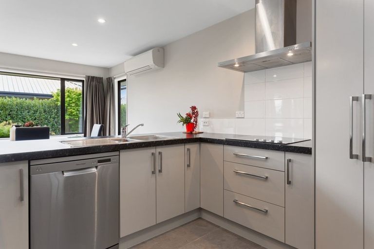 Photo of property in 7 Kruger Road, Halswell, Christchurch, 8025