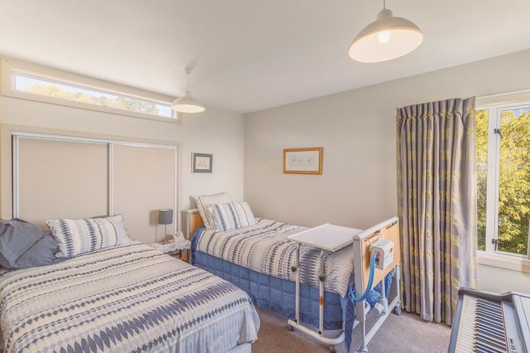 Photo of property in 37 Longhurst Terrace, Cashmere, Christchurch, 8022