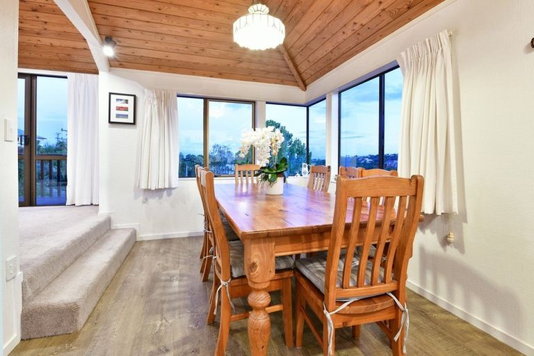 Photo of property in 56a Swann Beach Road, Stanmore Bay, Whangaparaoa, 0932