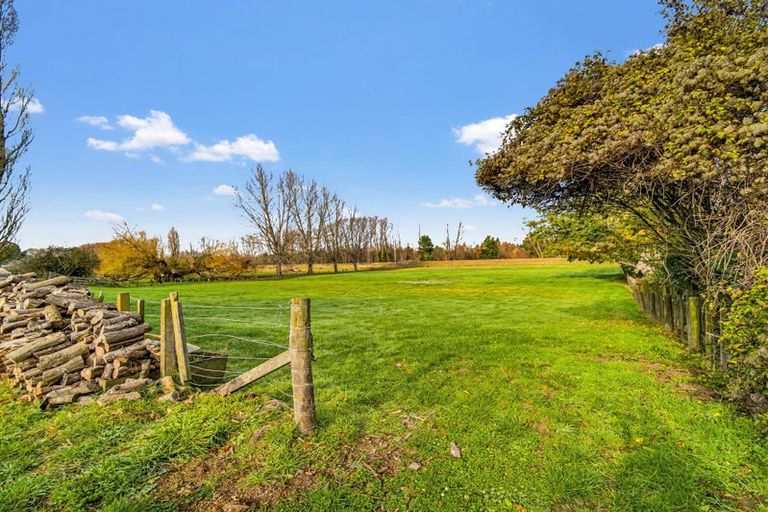 Photo of property in 24 Bennett Street, Waipawa, 4210