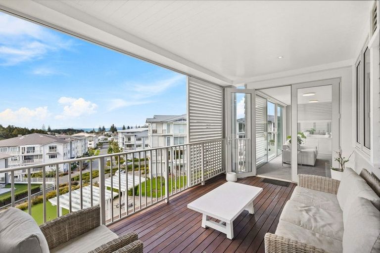 Photo of property in 170 Landmark Terrace, Orewa, 0931