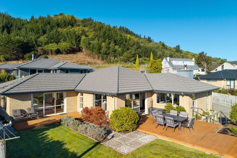 Photo of property in 114a Milton Terrace, Picton, 7220