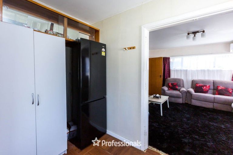 Photo of property in 18 Heath Street, Wainuiomata, Lower Hutt, 5014