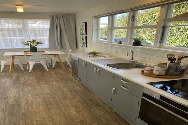 Photo of property in 50 Vogel Street, Roslyn, Palmerston North, 4414