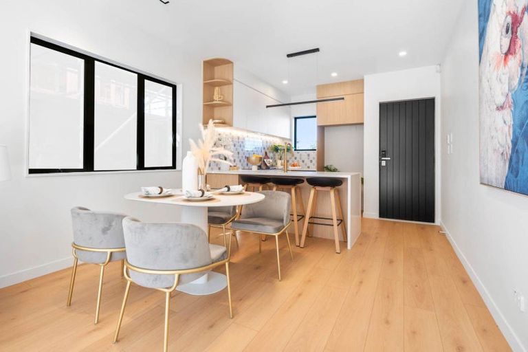 Photo of property in 49 Whiteywood Street, Westgate, 0814