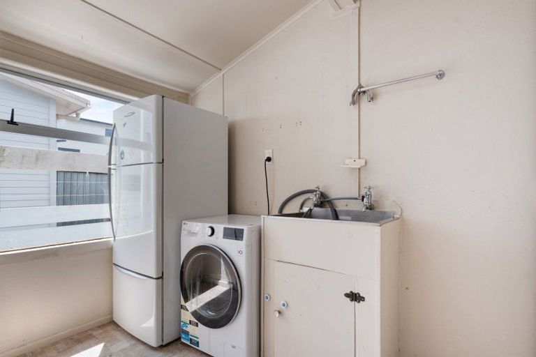 Photo of property in 46d Percy Road, Papamoa Beach, Papamoa, 3118