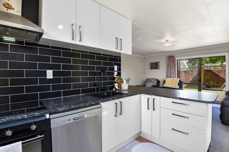 Photo of property in 12 Ruby Place, Pukehangi, Rotorua, 3015