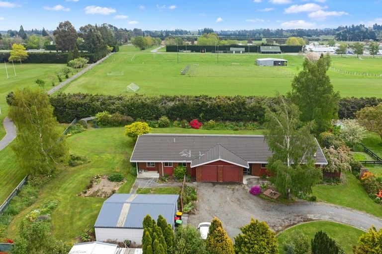 Photo of property in 15 Burnett Street, Oxford, 7430