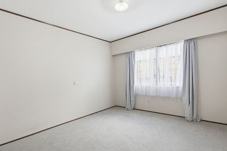 Photo of property in 2a Civic Place, Waiuku, 2123