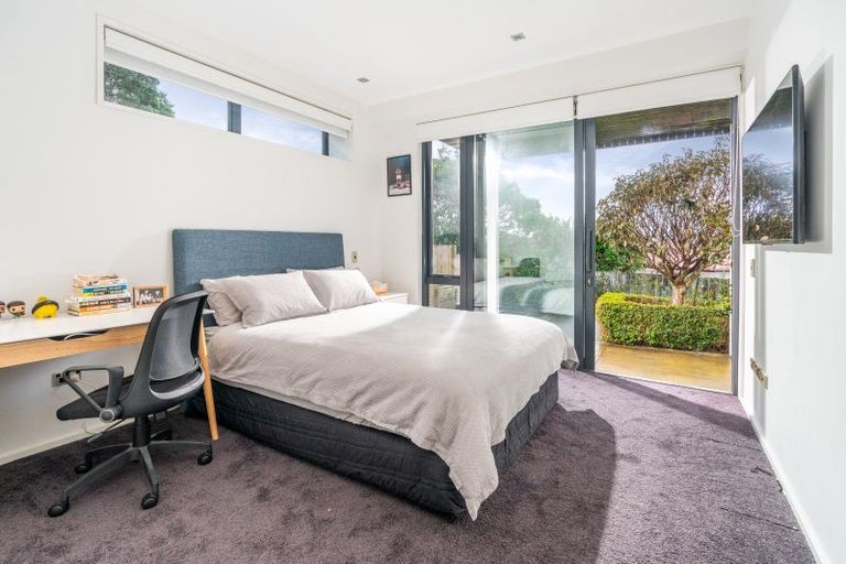 Photo of property in 24 Punjab Street, Khandallah, Wellington, 6035