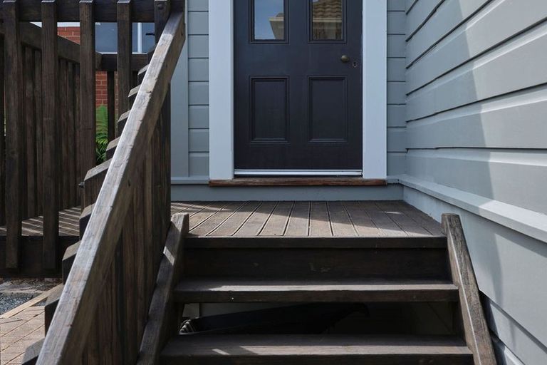 Photo of property in 175 Gladstone Road, Dalmore, Dunedin, 9010